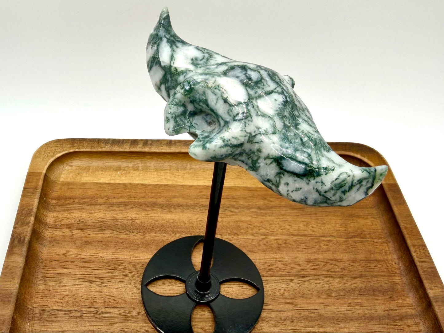 Manta Ray | Crystal Carving